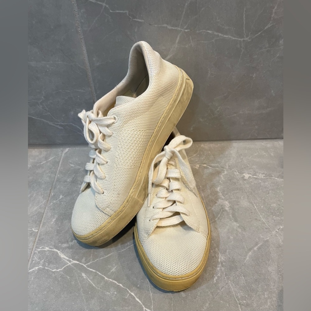 Greats Brooklyn Off-White Knit Low-Top Sneakers Size 6